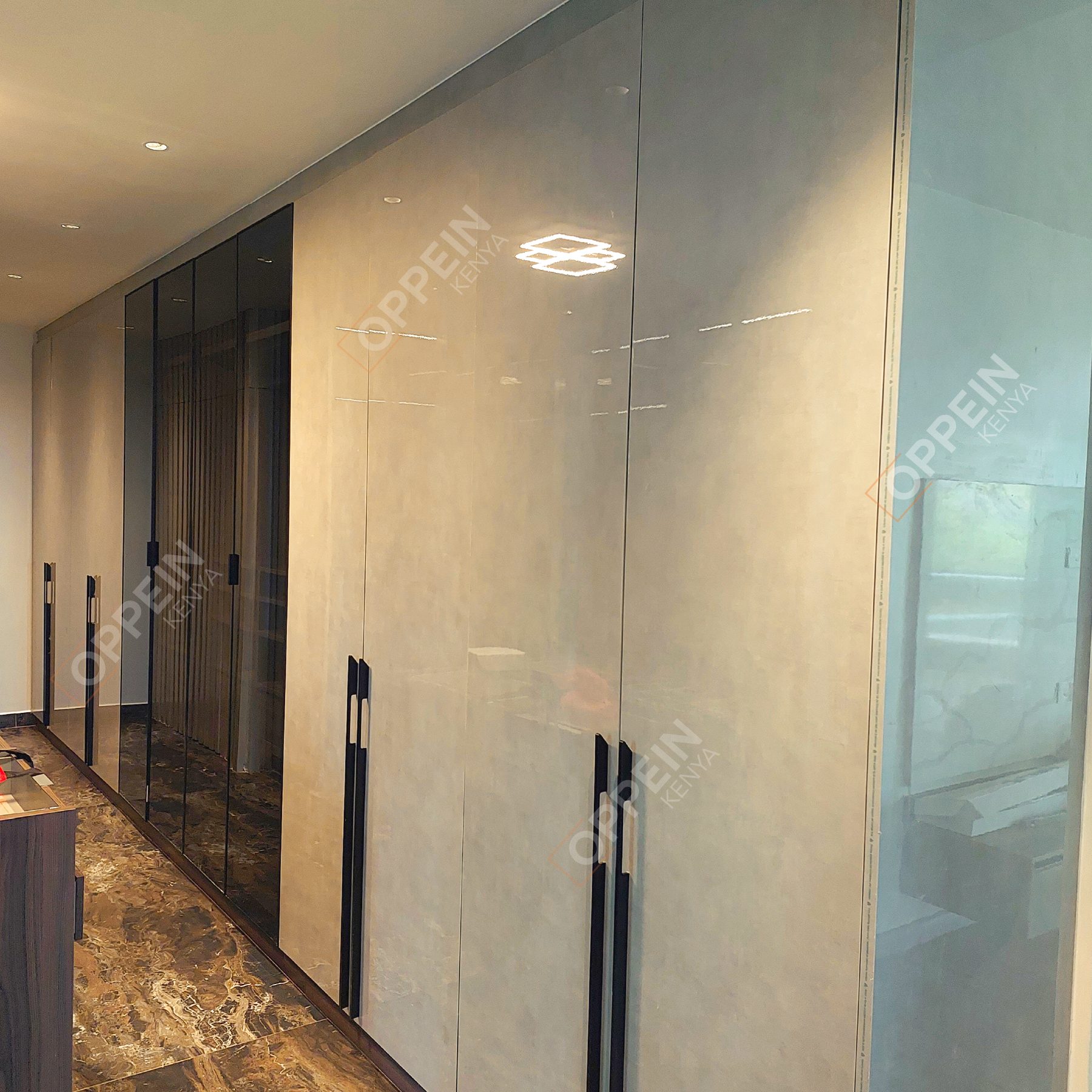 6 Bedroom Modern Contemporary House - Kitchen Cabinets, Walk-in Closet, Wardrobes by OPPEIN Kenya