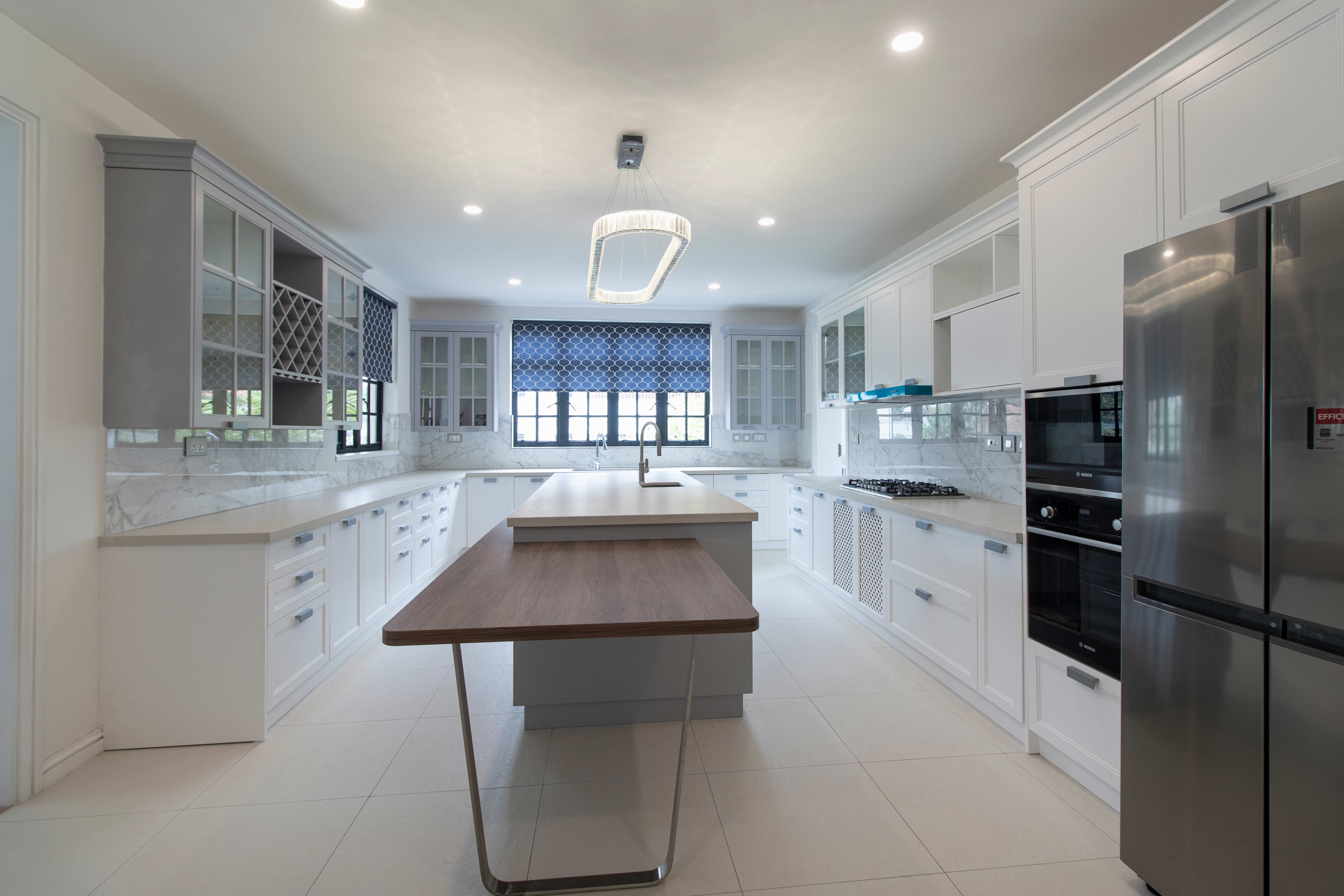White Shaker Custom Kitchen, Nyari - Nairobi, Kenya by OPPEIN Kenya