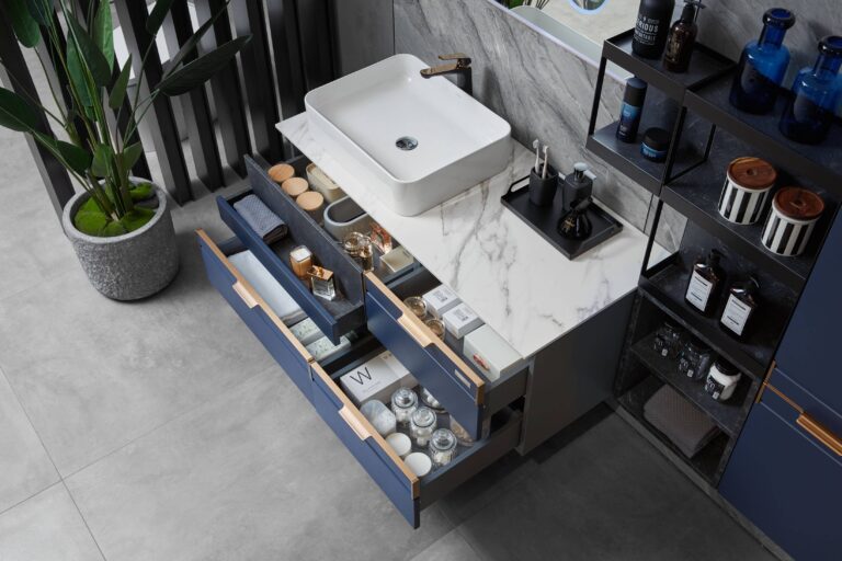 Navy Blue Lacquer Bathroom Cabinet by OPPEIN Kenya