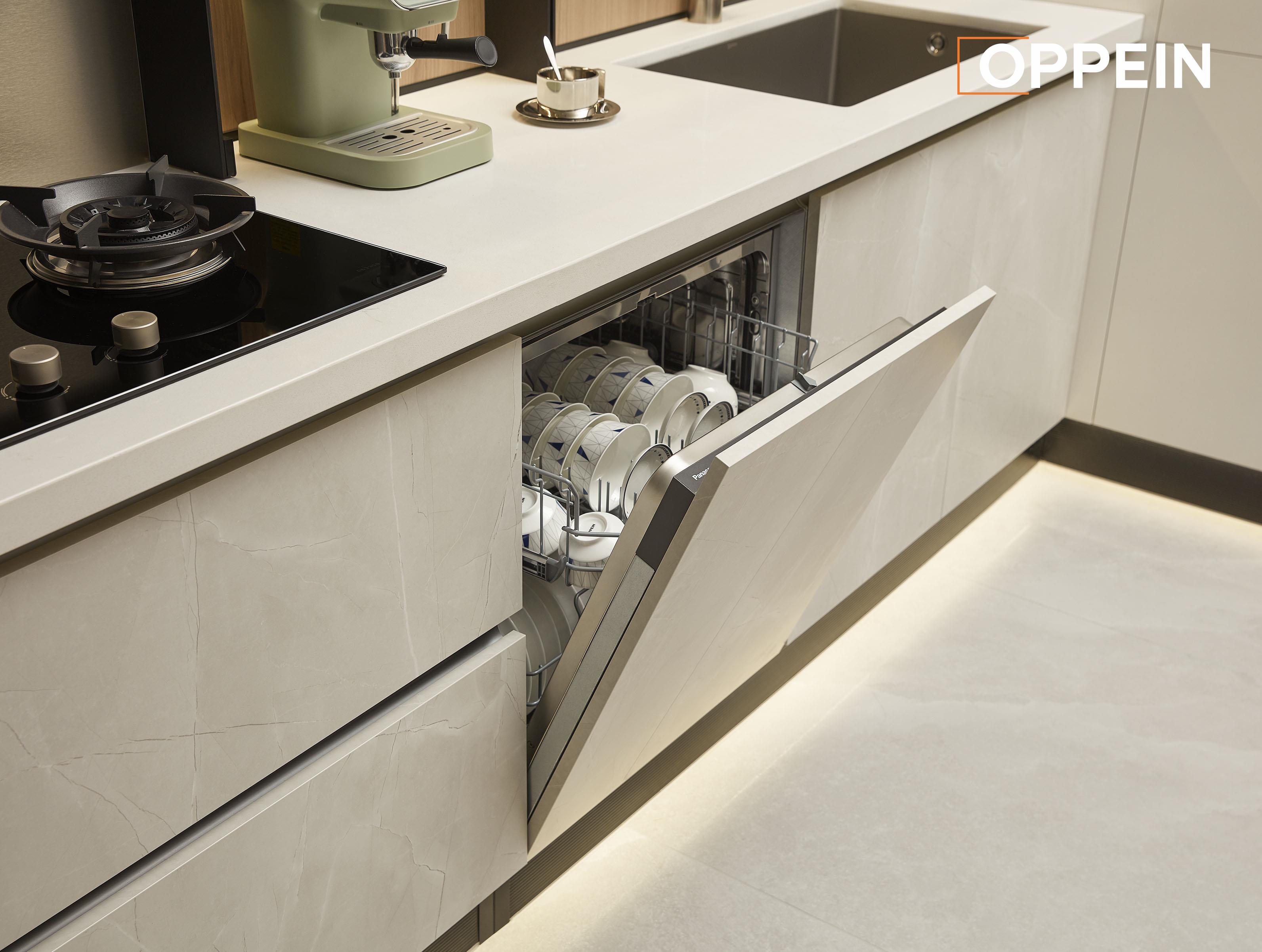 Modern L-shaped Kitchen Cabinet for Sale - AURORA by OPPEIN Kenya